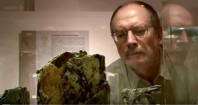 2000 Yr. Old Greek Antikythera Computer Defeats Caveman Nonsense & Stumps Darwinist Historians